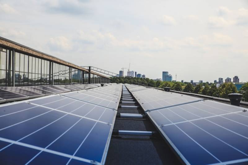 Transformez votre hangar agricole en source de revenus grâce aux panneaux solaires